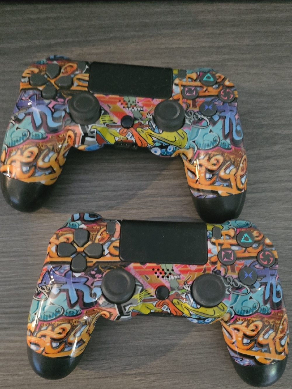 Custom Colorful Graffiti Wireless Game Controller - Orange/Black